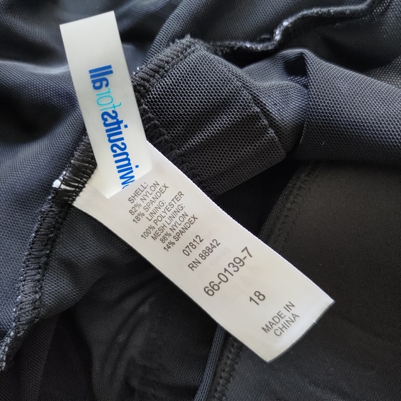 Swimsuits For All Black and White Halter One Piece Size 18 - Picture 2 of 5